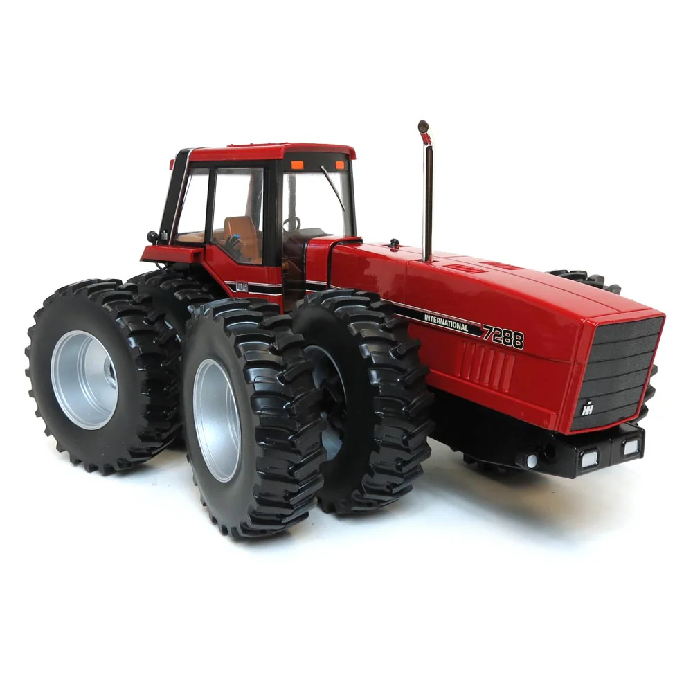 1/16 1985 International 7288 2+2 4WD Tractor by ERTL, 2016 Wisconsin Farm Tech Days - Image 2