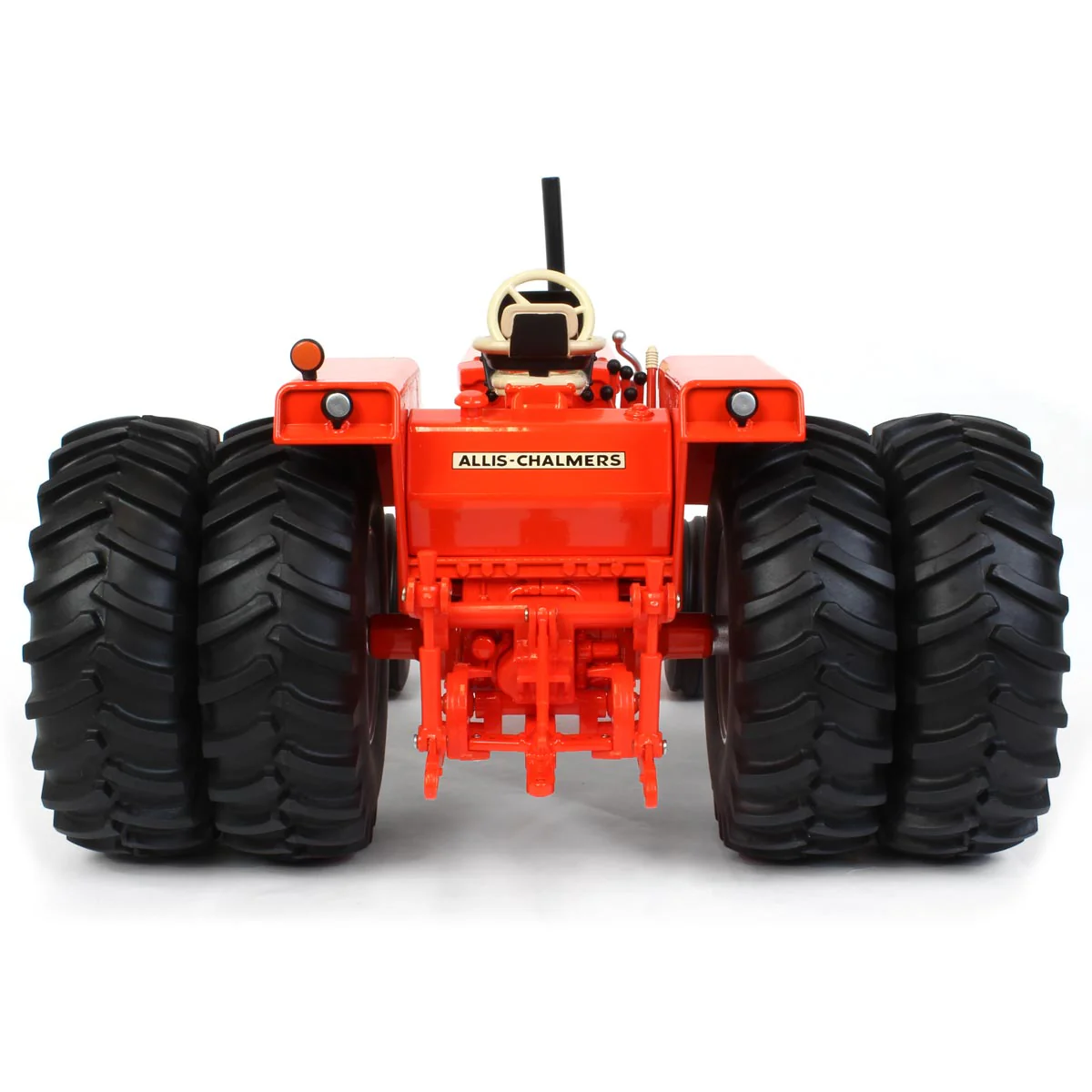 1/16 Allis Chalmers D21 Turbo Diesel Tractor with Rear Duals, 2020 National Farm Toy Museum - Image 7