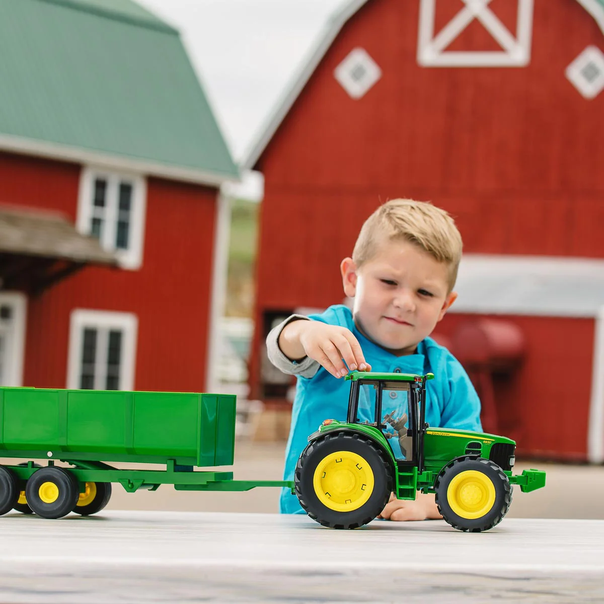 1/16 John Deere 6930 Premium Tractor with Green Dump Wagon, ERTL Big Farm - Image 7