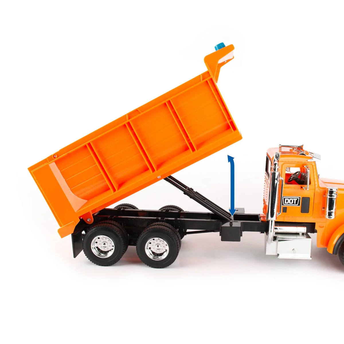 1/16 Big Roads Peterbilt Model 367 DOT Truck with Snow Plow by TOMY - Image 3