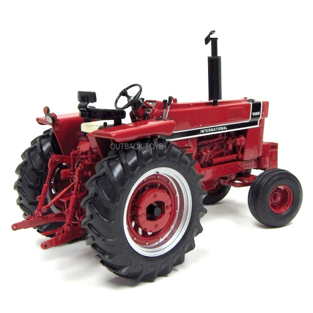1/16 IH Farmall 1066 Tractor, Black Stripe Version, in the Precision Key Series #9 by ERTL - Image 3