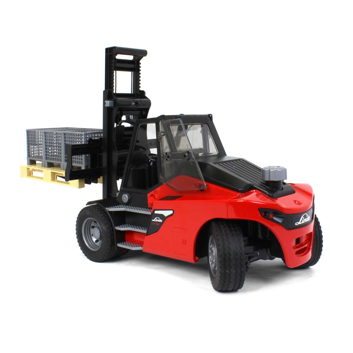 1/16 Bruder Linde HT160 Forklift with Pallet and 3 Pallet Cages - Image 4