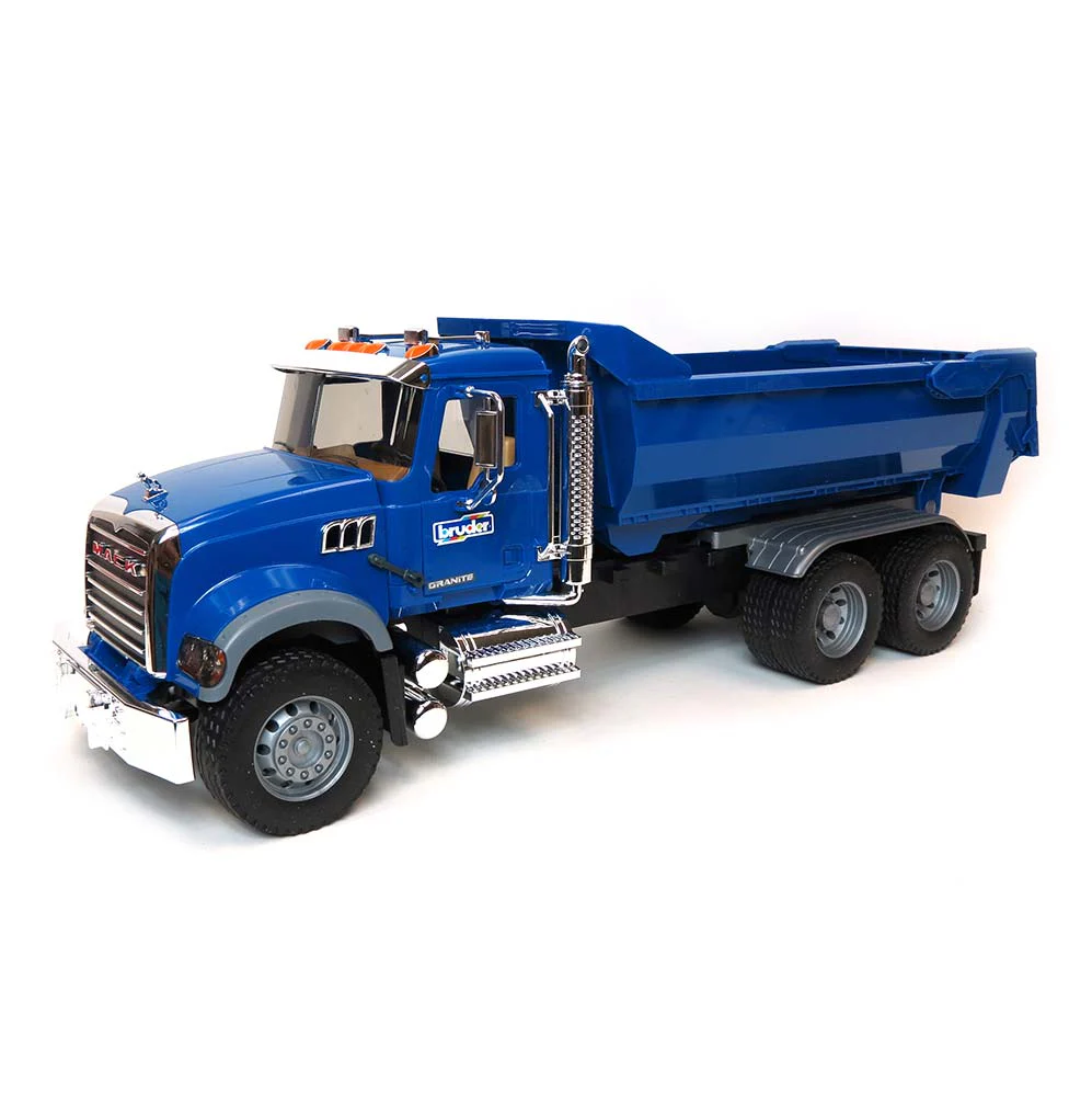 1/16 MACK Granite Halfpipe Dump Truck by Bruder - Image 2