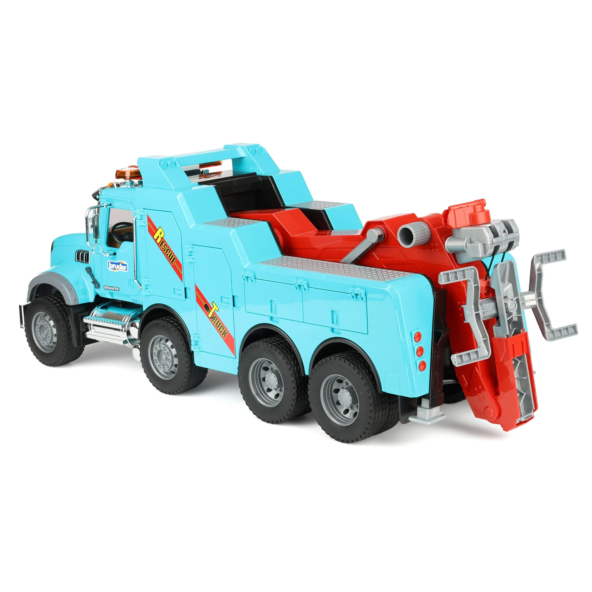 1/16 Bruder Mack Granite Recovery & Towing Truck with Lights & Sounds Module - Image 4