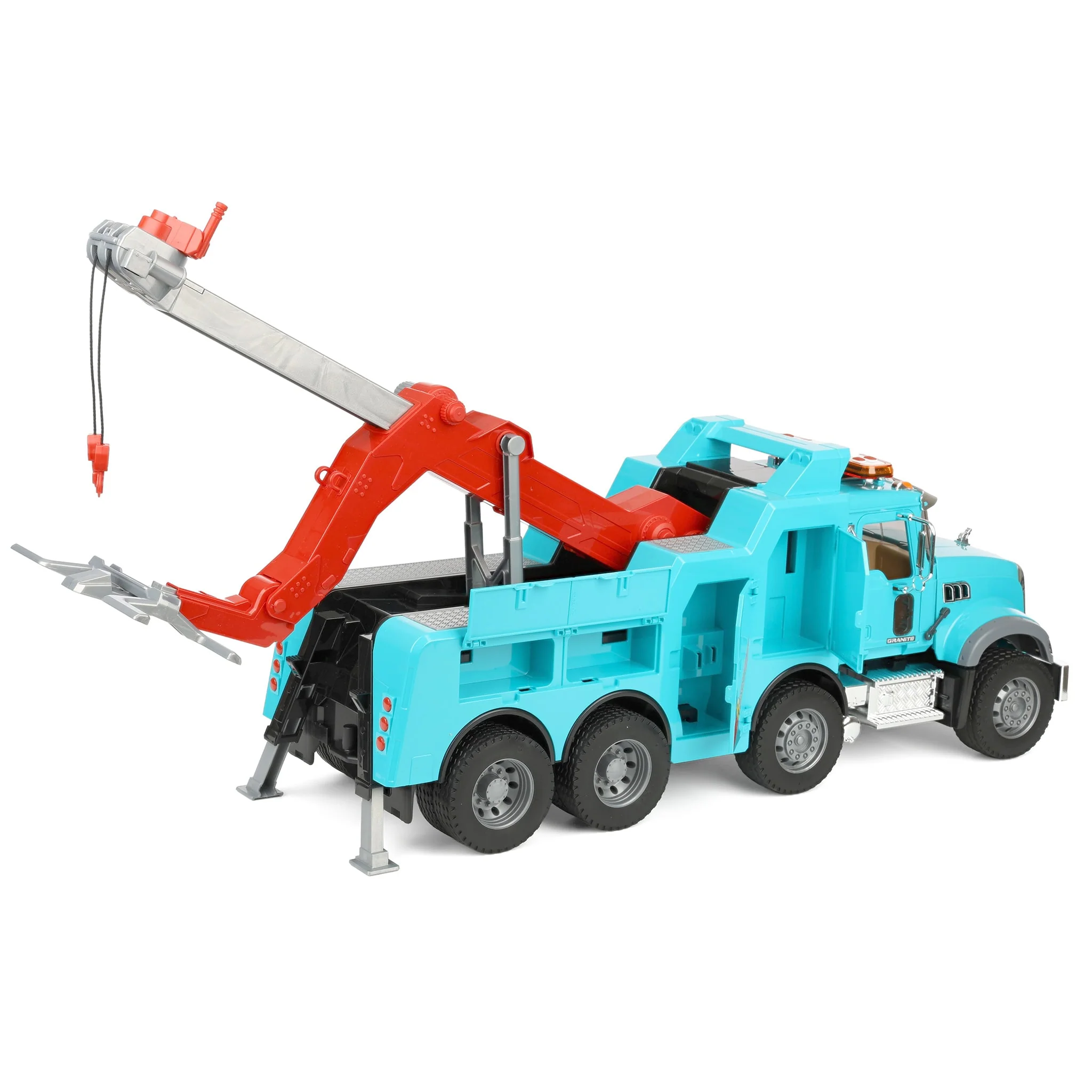 1/16 Bruder Mack Granite Recovery & Towing Truck with Lights & Sounds Module - Image 6