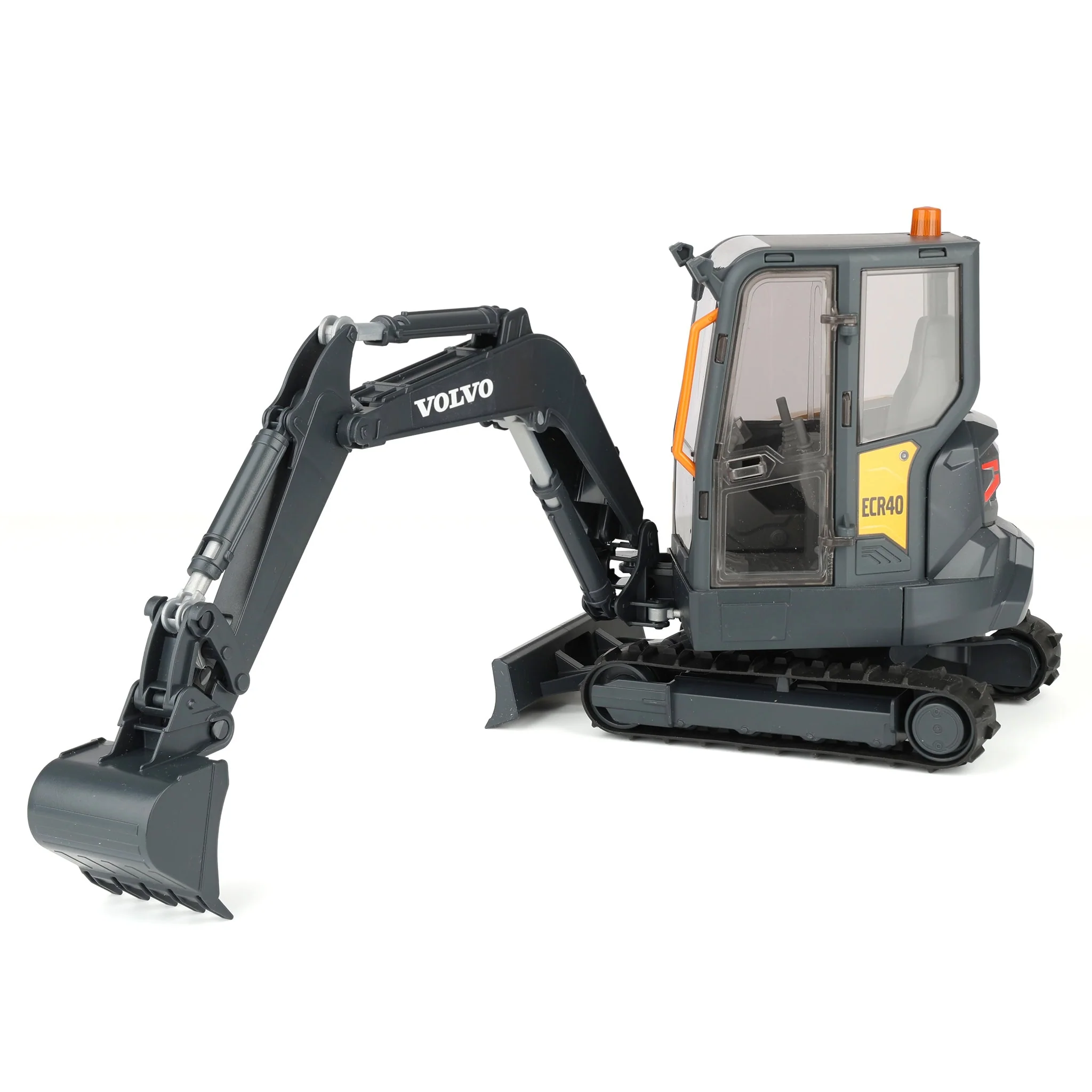 1/16 Bruder Volvo Compact Excavator - Image 4