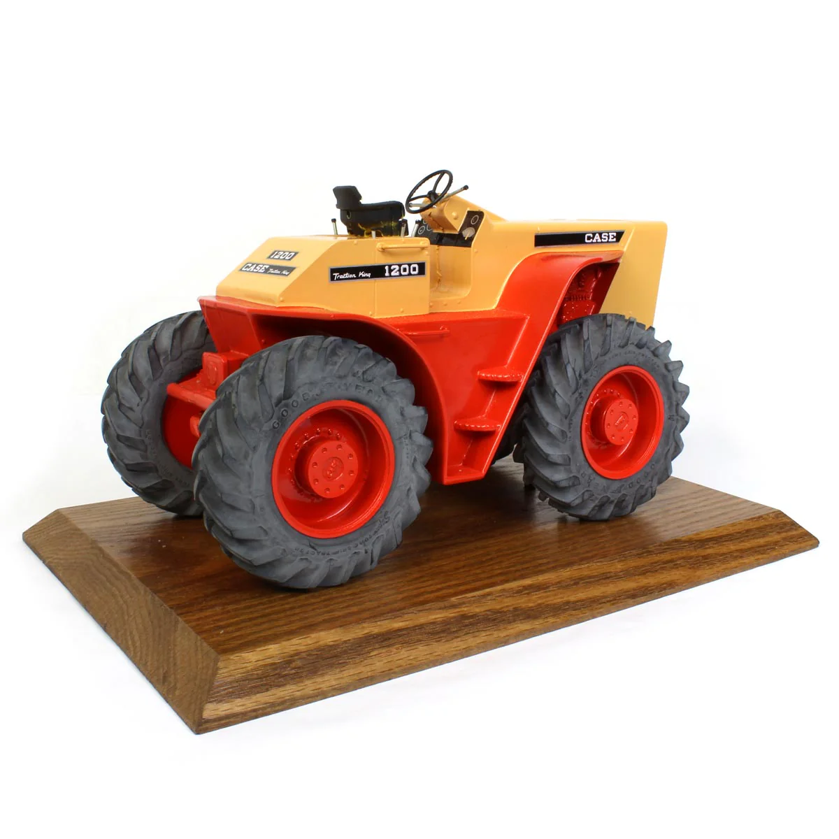 1/16 Case 1200 4WD Tractor by Precision Engineering - Image 3