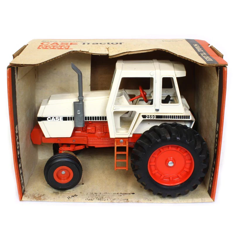 1/16 Case 2590 Tractor with Cab & Silver Muffler, Made in the USA by ERTL