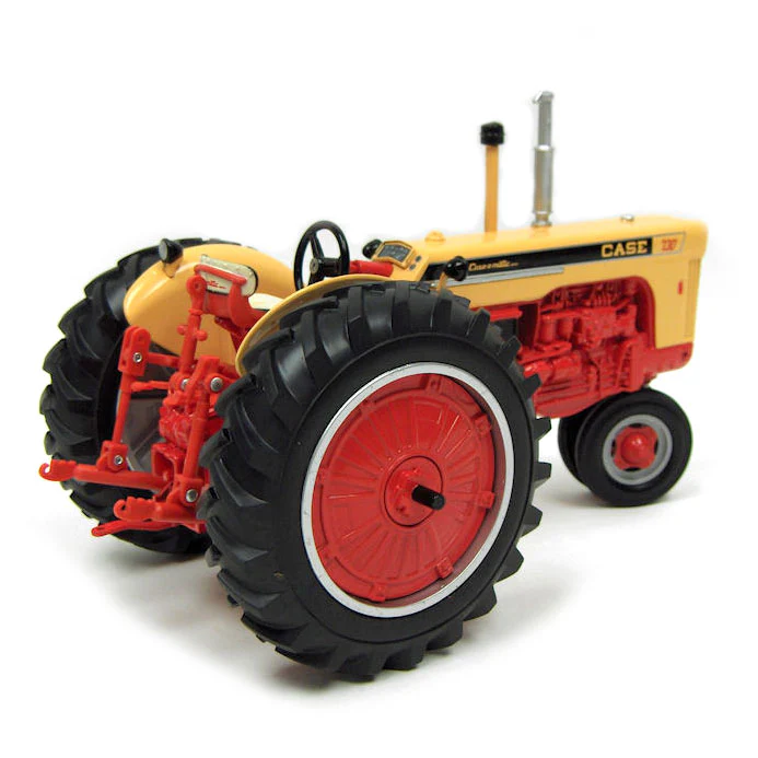 1/16 Case 730 Case-O-Matic Diesel Narrow Front Tractor, 2010 National Farm Toy Museum by ERTL - Image 4