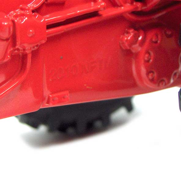 1/16 Case 730 Case-O-Matic Diesel Narrow Front Tractor, 2010 National Farm Toy Museum by ERTL - Image 6