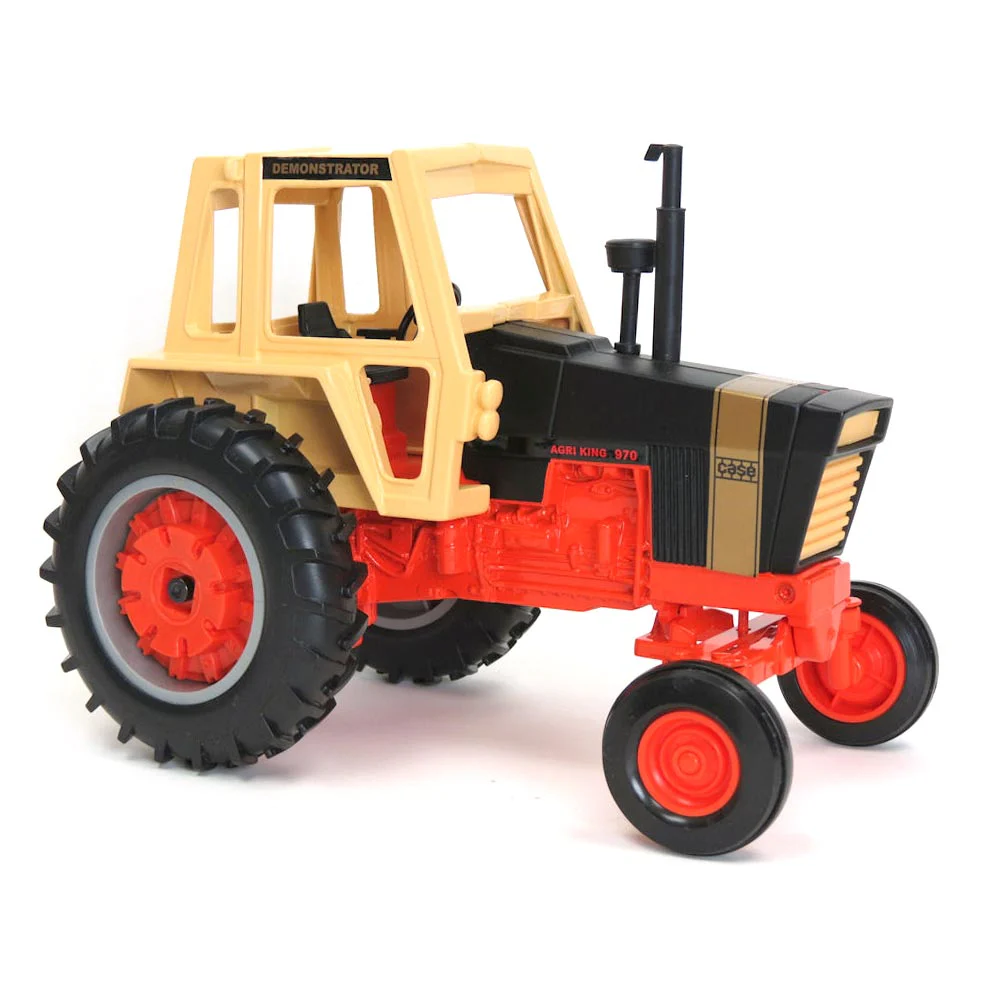 1/16 Case 970 Agri King Black Demonstrator Tractor, Collector Edition by ERTL - Image 5