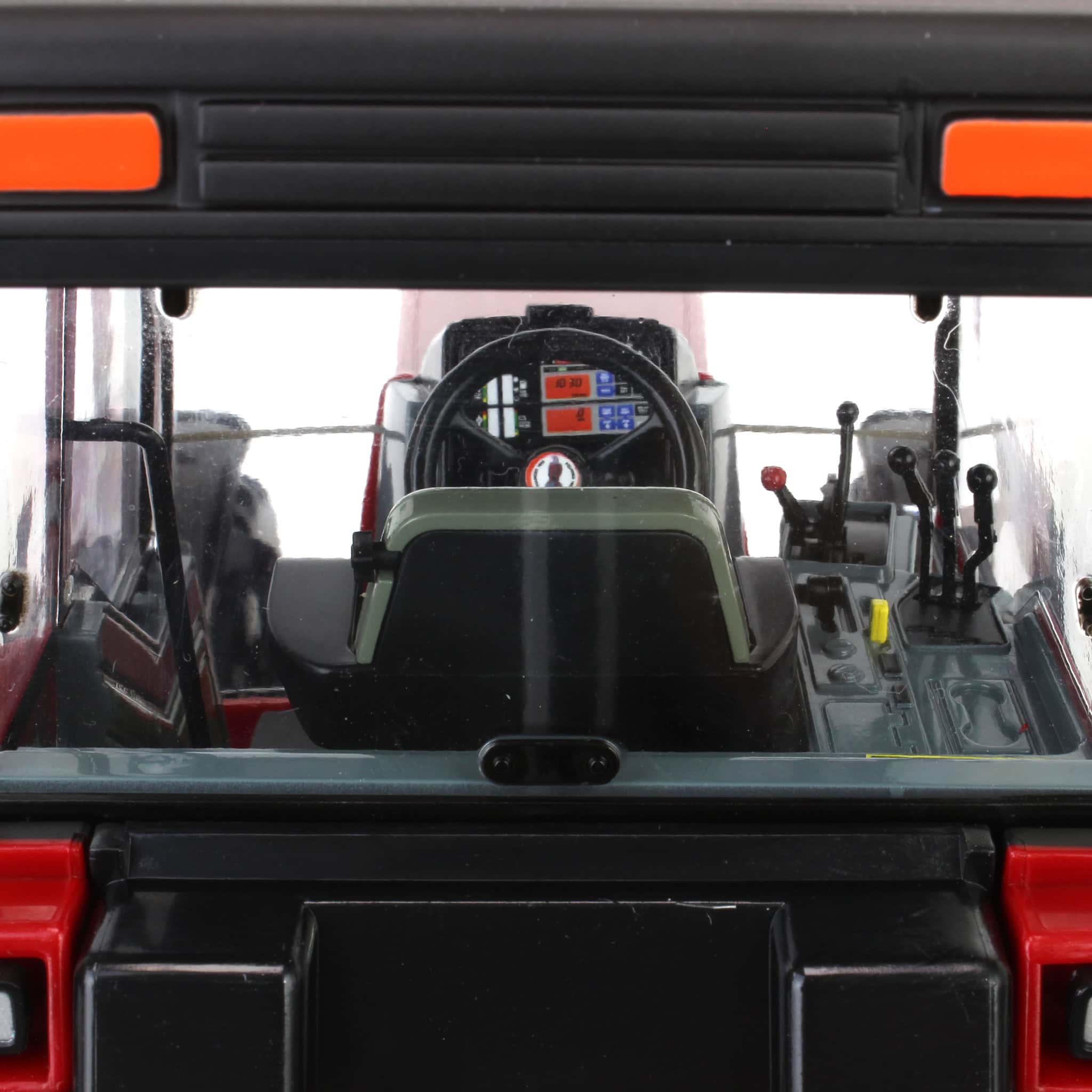 1/16 Case IH 7130 Magnum Tractor, ERTL Prestige Collection - Image 6