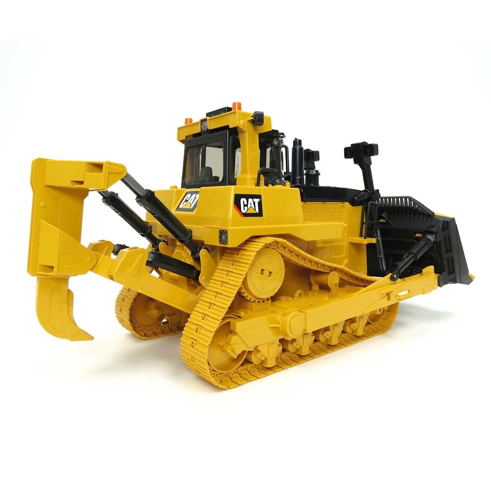 1/16 CAT Large Track-Type Bulldozer by Bruder - Image 3
