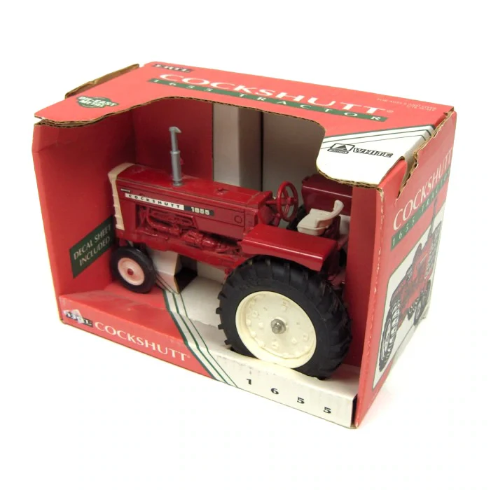 1/16 Cockshutt 1655 Tractor with Narrow Front & Fenders, Made in the USA by ERTL