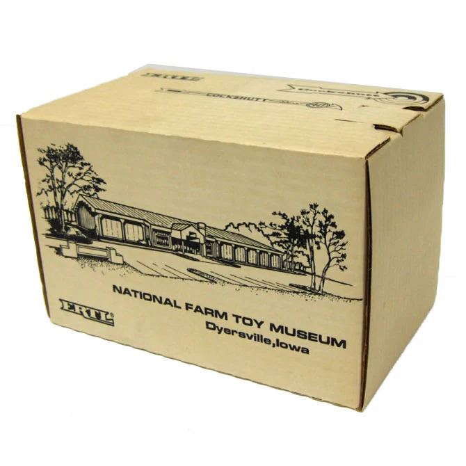 1/16 Cockshutt 40 Deluxe Tractor, National Farm Toy Museum Edition by ERTL - Image 2
