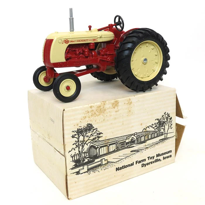 1/16 Cockshutt 50 Deluxe Tractor by ERTL, 1986 National Farm Toy Museum