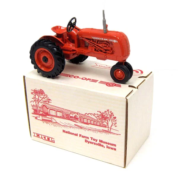1/16 Cockshutt COOP E2 Narrow Front by ERTL, 1989 National Farm Toy Museum