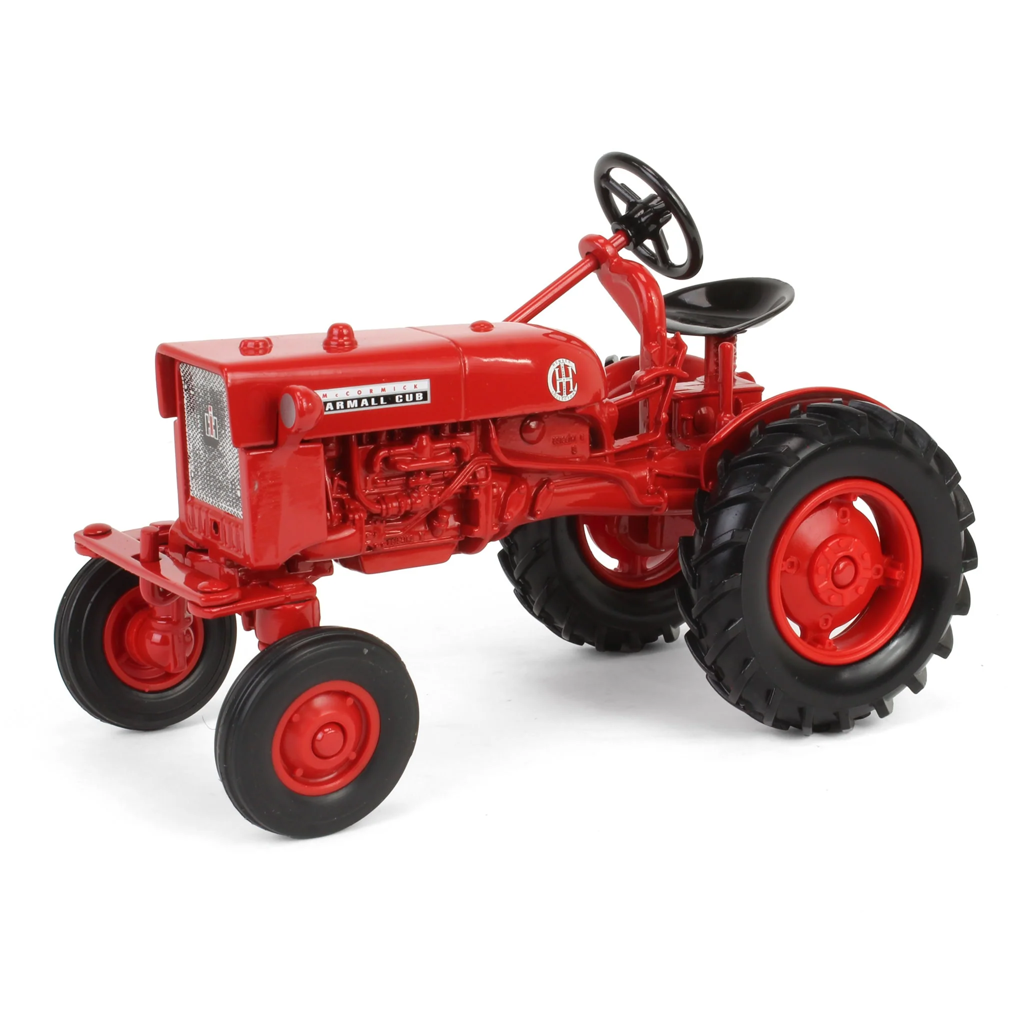 1/16 IH Farmall Cub Tractor with IHC Log by ERTL, 2007 Red Power Round Up Collector Edition