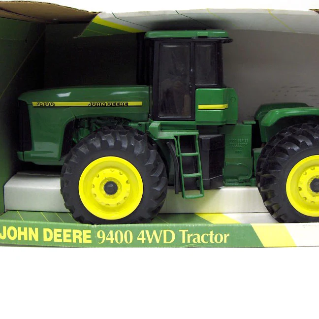 1/16 John Deere 9400 4-Wheel Drive Tractor with Duals, Collector Edition by ERTL - Image 2