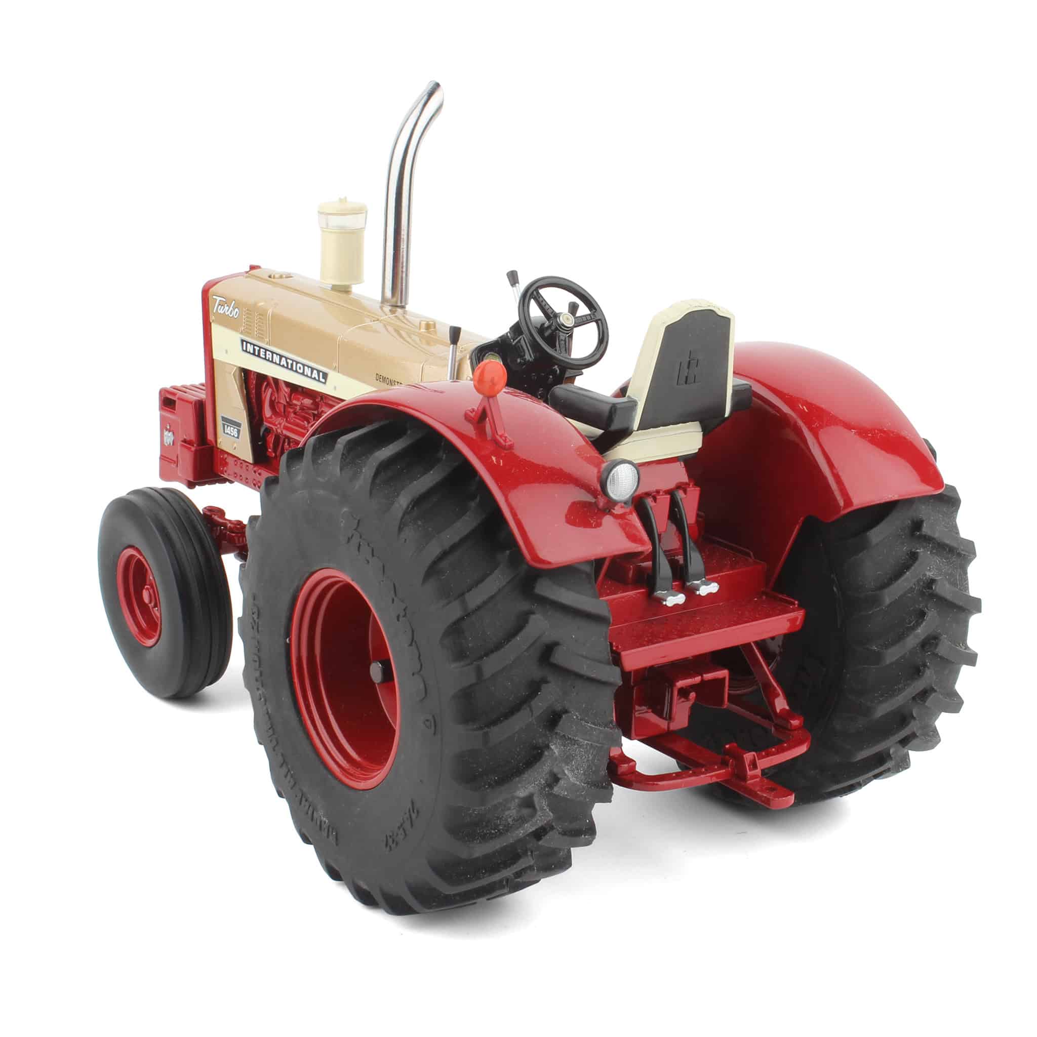 1/16 CUSTOM Ertl Prestige IH 1456 Wheatland Gold Demonstrator Tractor with Firestone Tires - Image 6