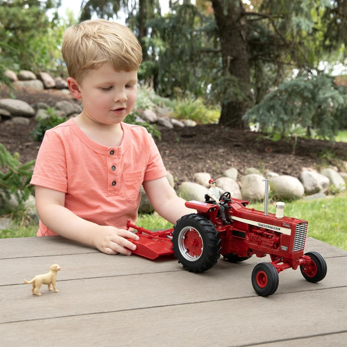 1/16 ERTL Big Farm Farmall 1256 Tractor with Mower & Figures - Image 10