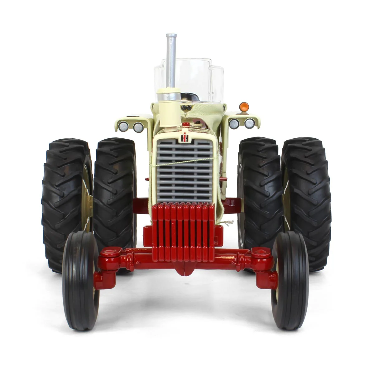 1/16 Farmall 1206 Tractor with Windbreaker by ERTL, 2021 National Farm Toy Museum - Image 6