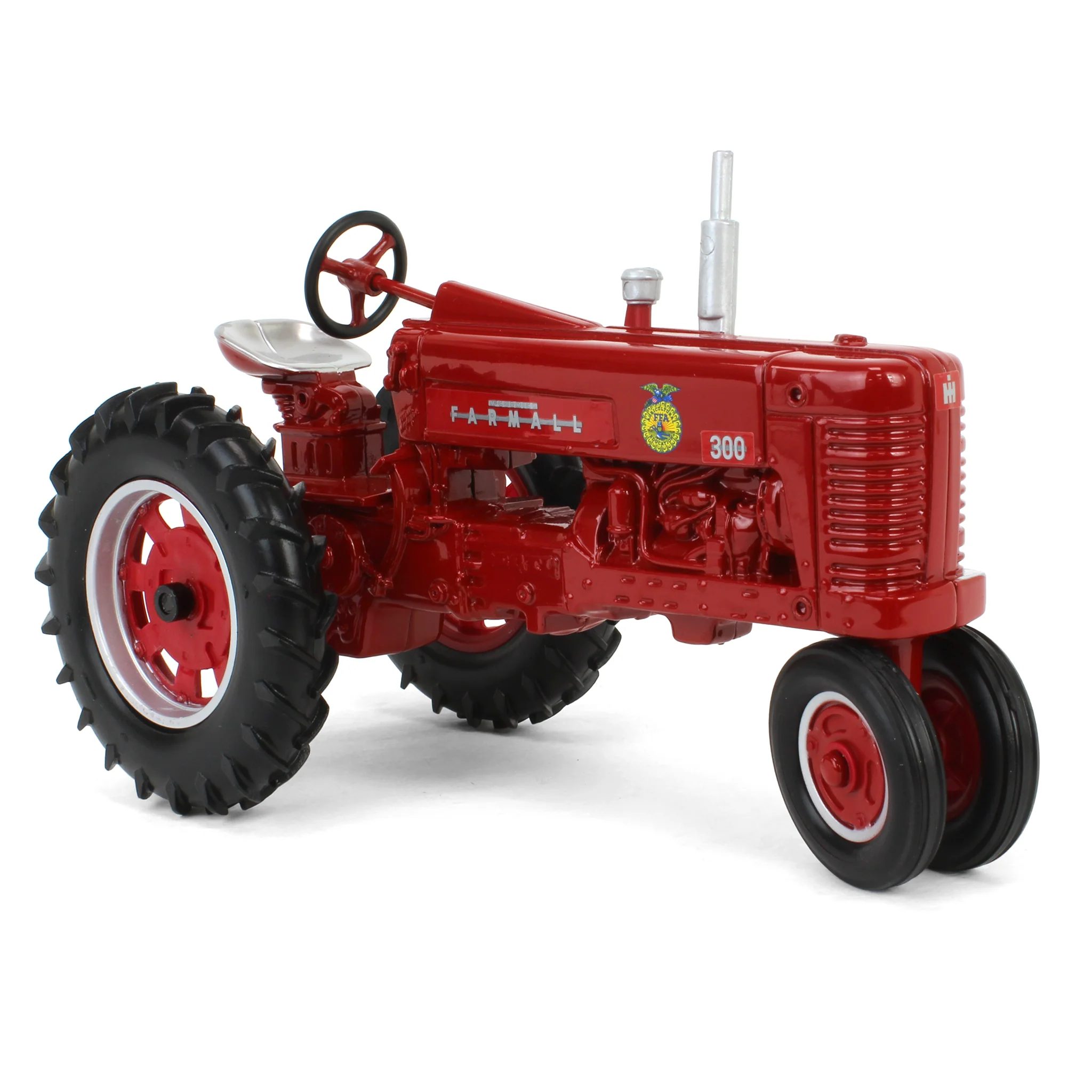 1/16 Farmall 300 Tractor with Narrow Front & FFA Logo by ERTL - Image 2