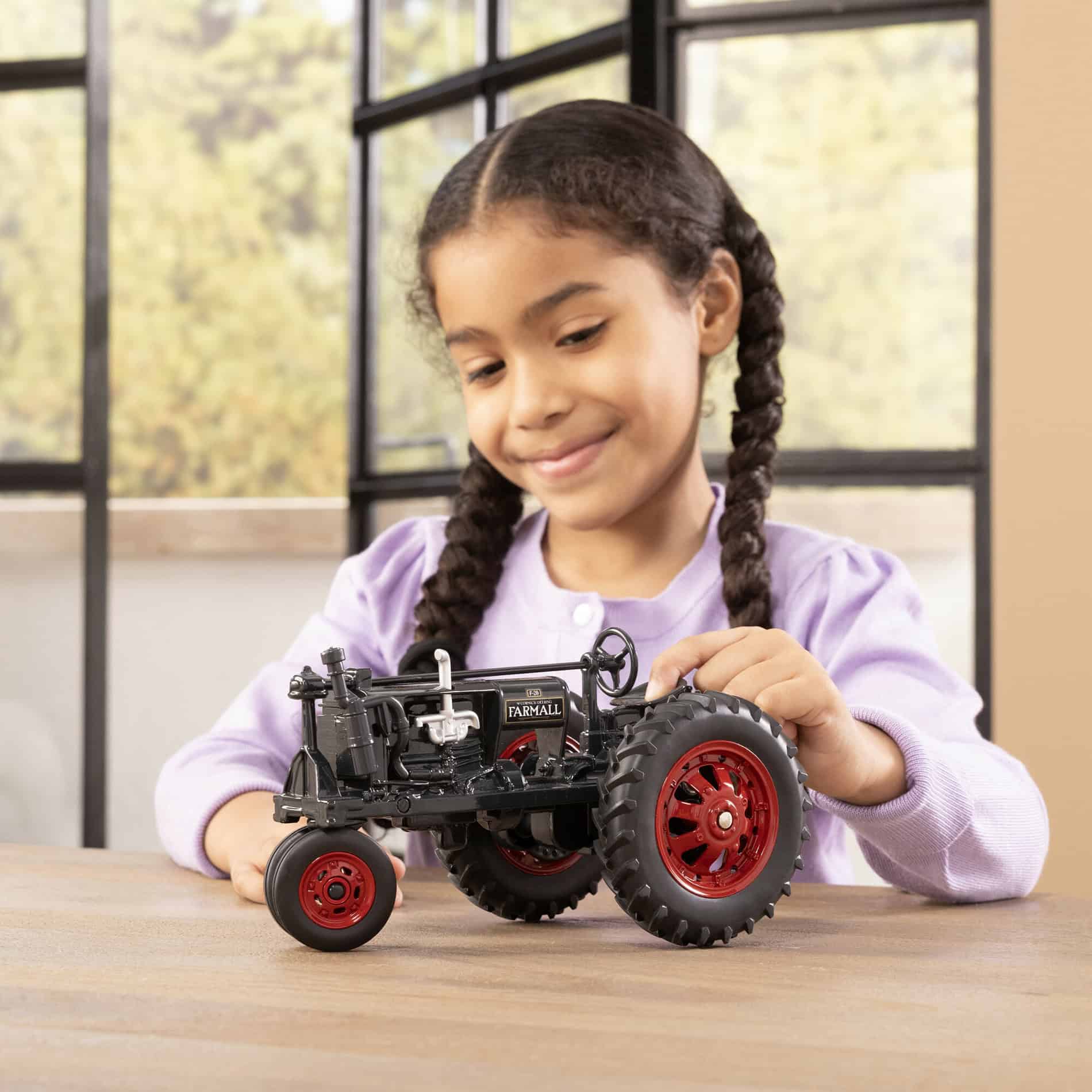 1/16 IH Farmall F-20 Gray Tractor by ERTL - Image 7