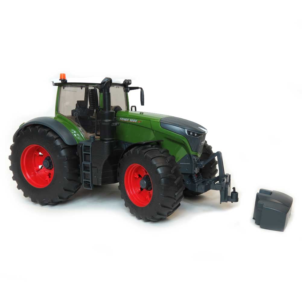 1/16 Fendt 1050 Vario Tractor by Bruder - Image 2