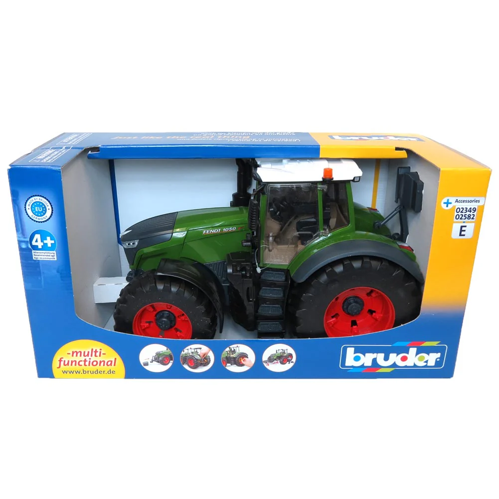 1/16 Fendt 1050 Vario Tractor by Bruder - Image 7