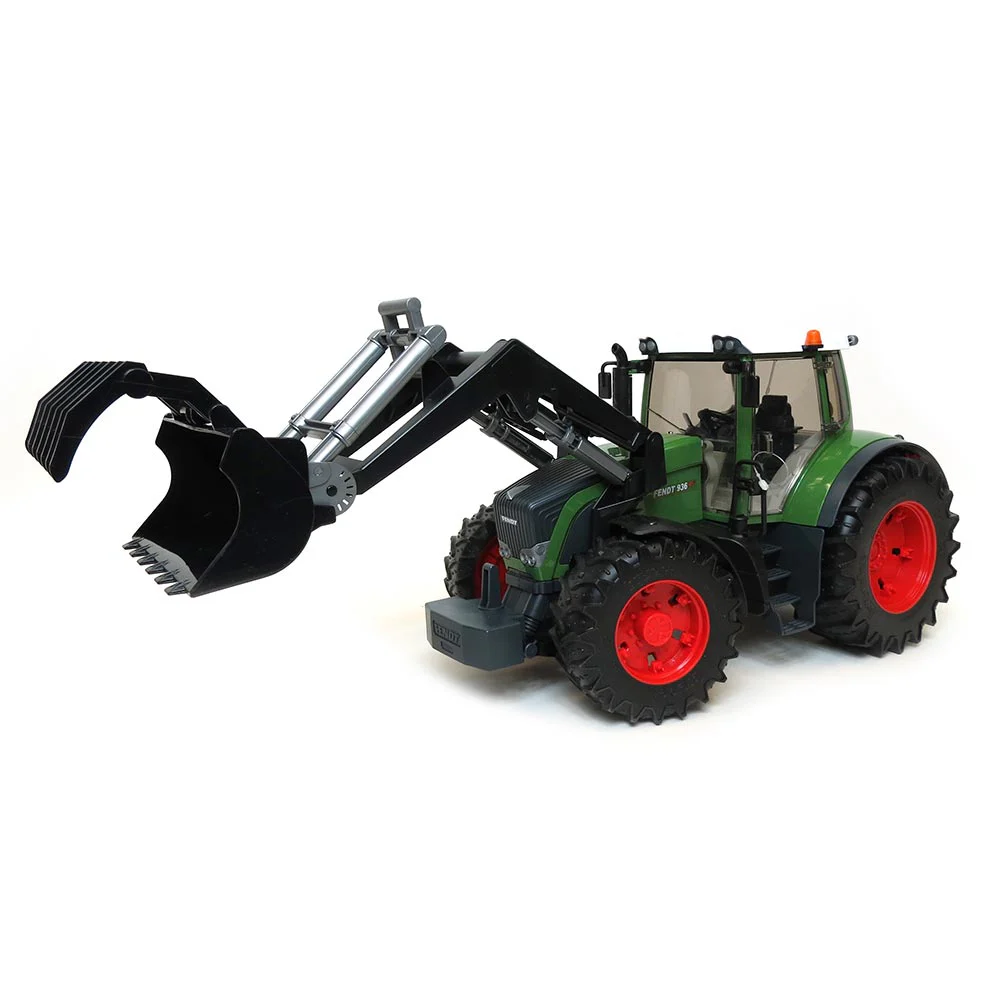 1/16 Fendt 936 Vario Tractor with Front Loader by Bruder - Image 2