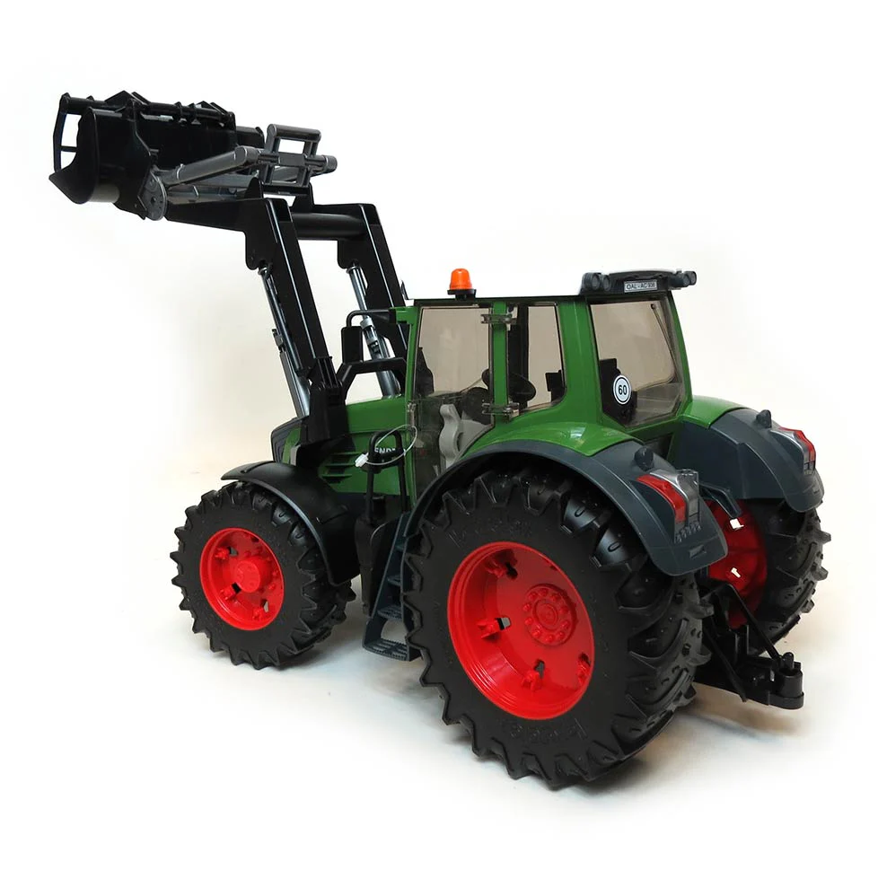 1/16 Fendt 936 Vario Tractor with Front Loader by Bruder - Image 3