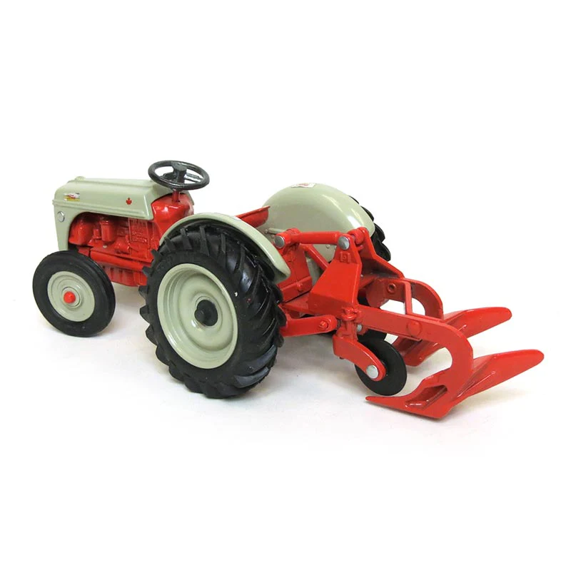 1/16 Ford 8N Tractor with Dearborn Plow by ERTL, 1995 Canadian International Farm Equipment Show - Image 2