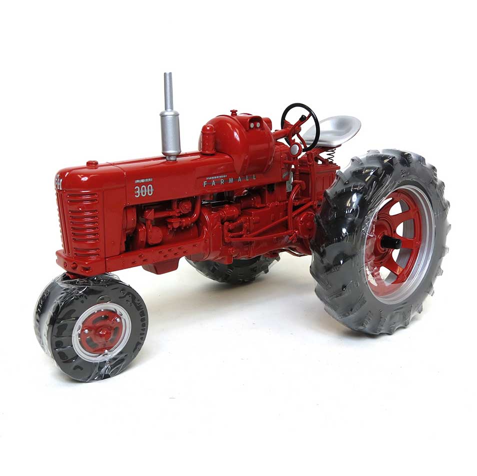1/16 IH Farmall 300 LPG Tractor with Narrow Front by SpecCast