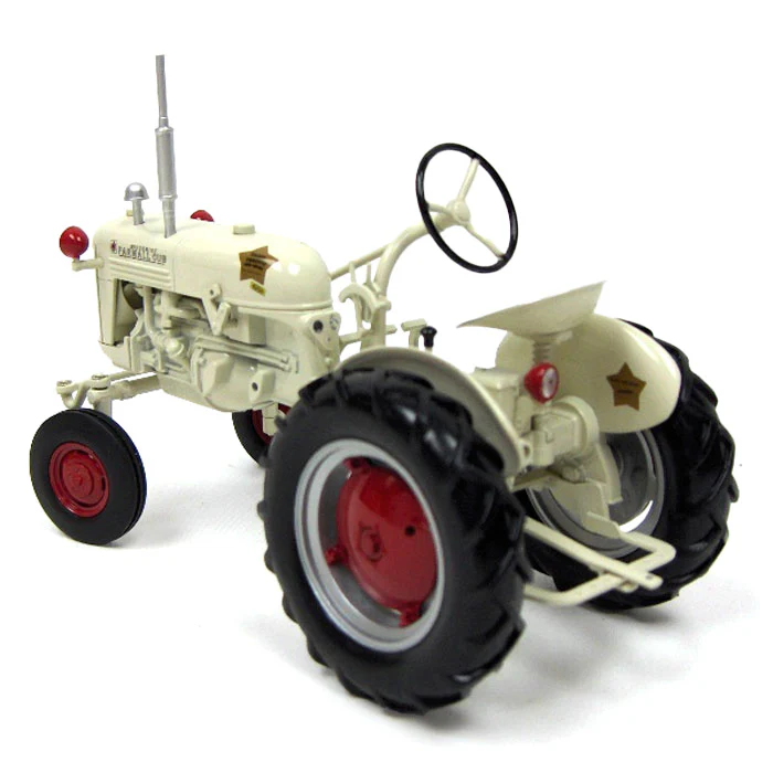 1/16 IH Farmall Cub Tractor White Demonstrator, 2009 Lafayette Farm Toy Show - Image 2