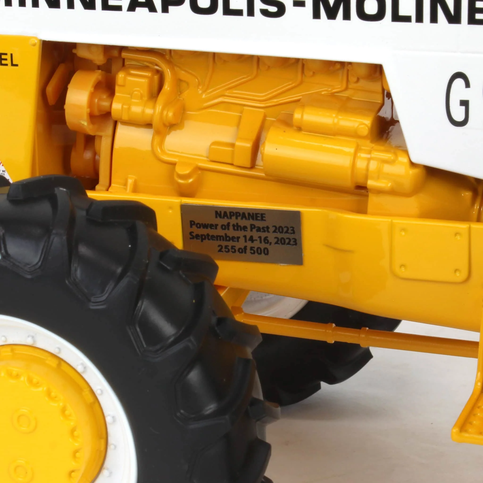 1/16 Minneapolis Moline G940 Diesel Tractor with MFD by SpecCast, Napanee Show Limited Edition - Image 5