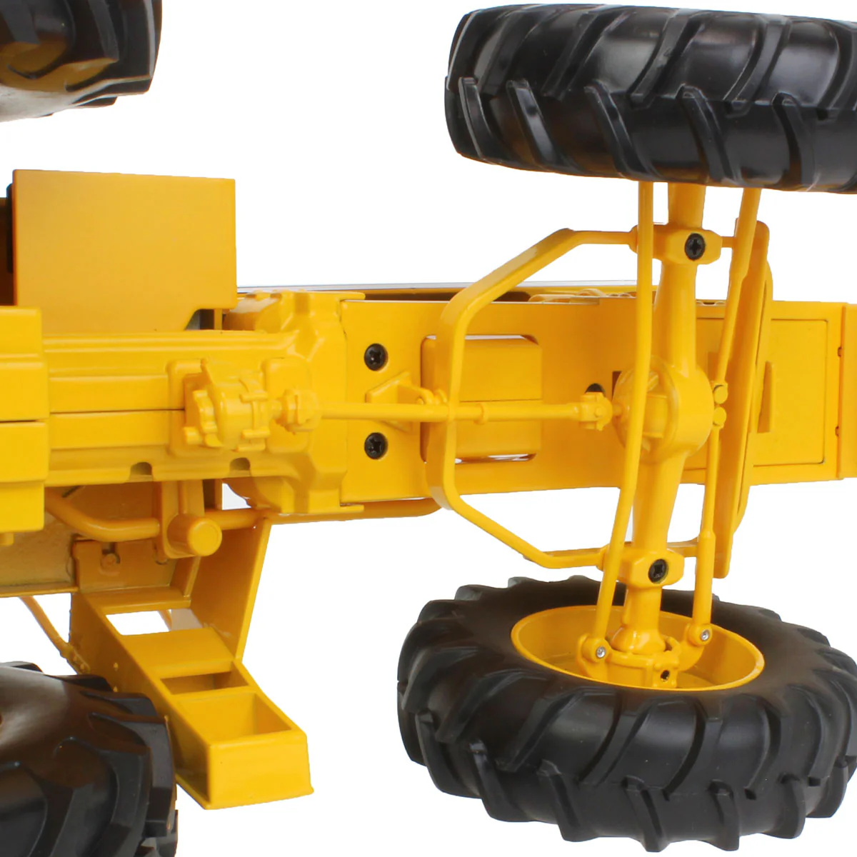 1/16 Minneapolis Moline G1000 Vista FWA Tractor with Wide Front & Rear Duals by SpecCast - Image 6