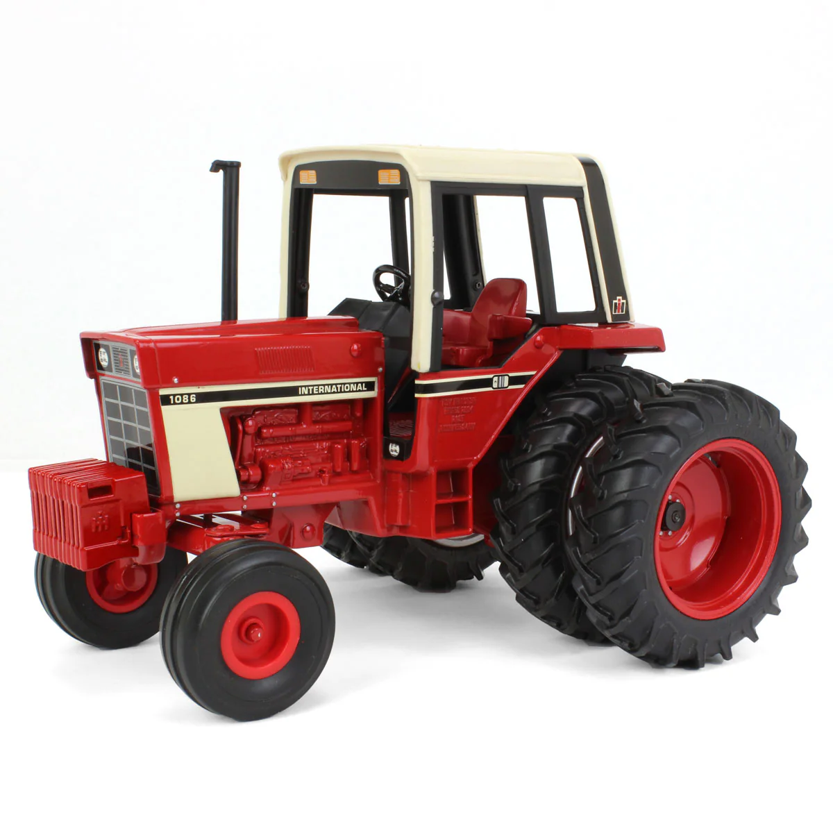 1/16 IH Farmall 1086 Tractor with Cab & Precision Duals by ERTL, 2005 Toy Tractor Times Limited Edition