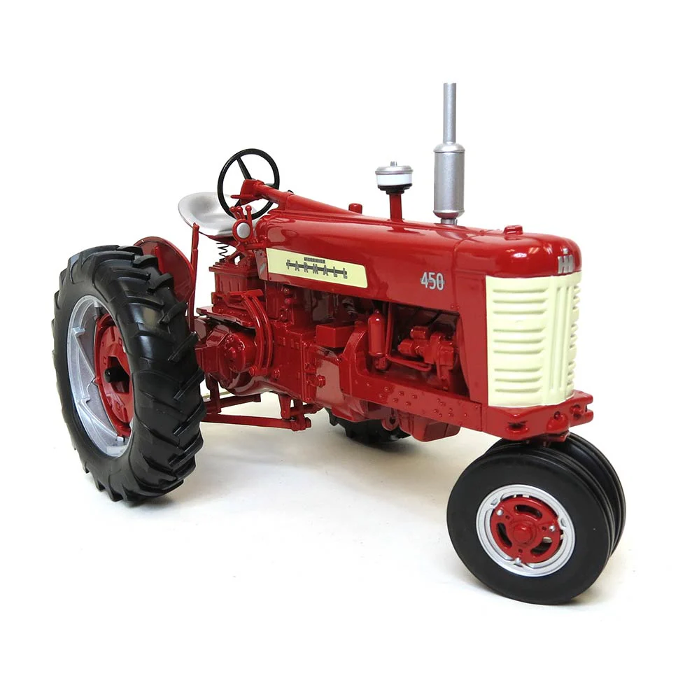 1/16 IH Farmall 450 Tractor with Narrow Front by SpecCast - Image 2