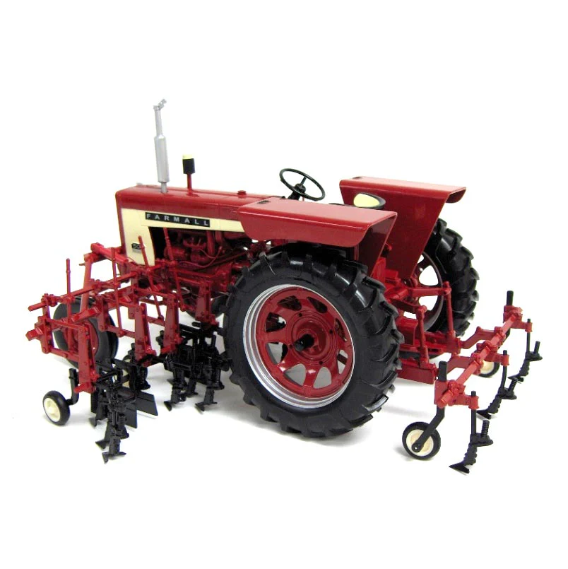 1/16 IH Farmall 504 Gas Tractor with Wide Front, 468 Cultivators & Shields by SpecCast - Image 2