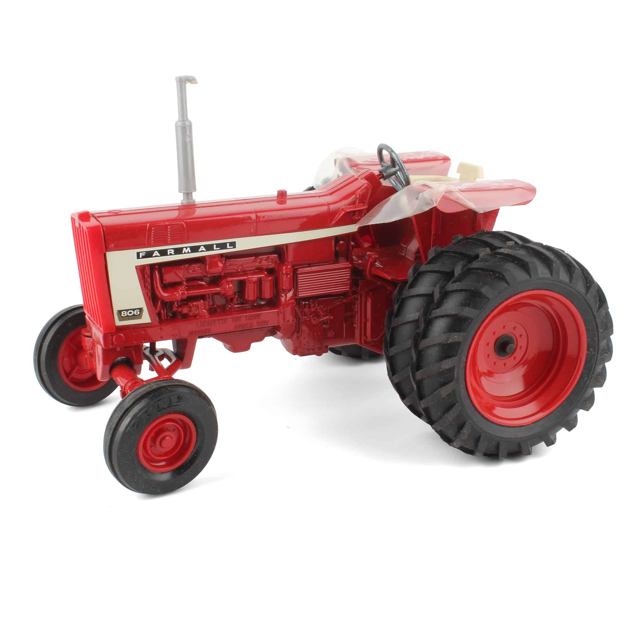 1/16 IH Farmall 806 Tractor with Duals by ERTL, 1997 Lafayette Farm Toy Show - Image 3