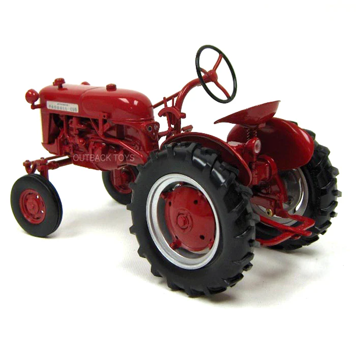 1/16 IH Farmall Cub 450 Style Tractor with Disk Plow by SpecCast - Image 2