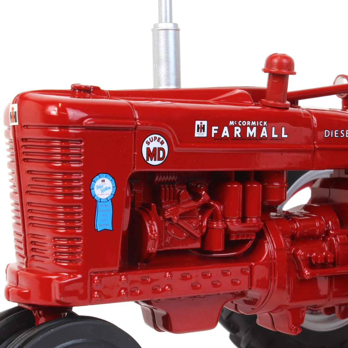 1/16 IH Farmall Super MD Diesel Tractor with Blue Ribbon Service Decal, ERTL Prestige Collection - Image 5