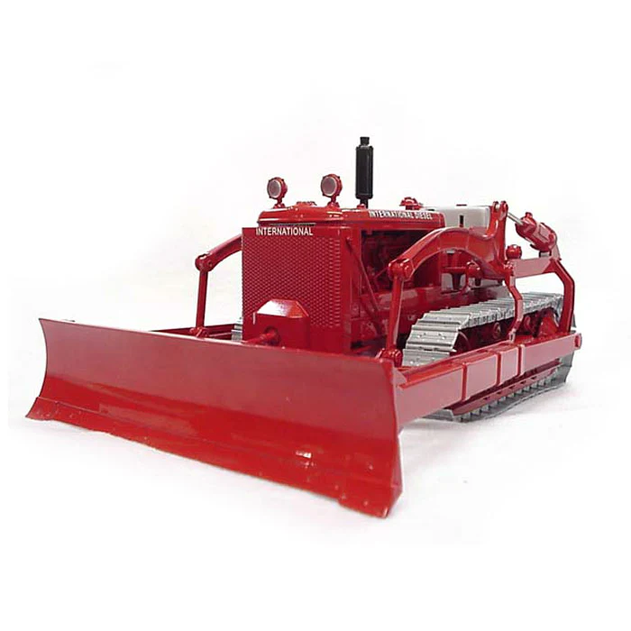 1/16 International Harvester TD-14A with Blade & Steel Tracks by SpecCast
