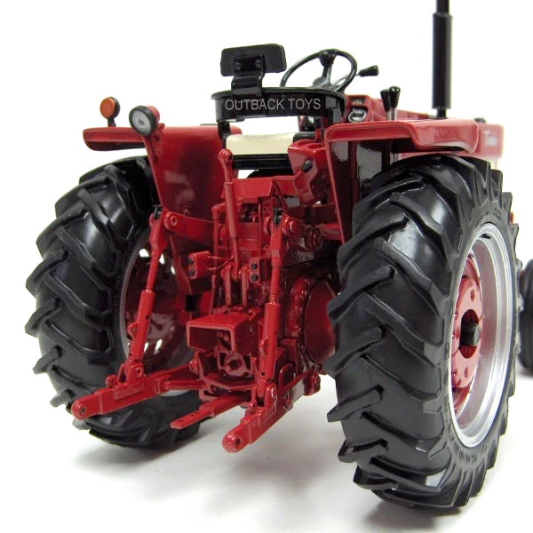 1/16 International 1066 Turbo Open Station Tractor, ERTL Precision Key Series #9 - Image 5
