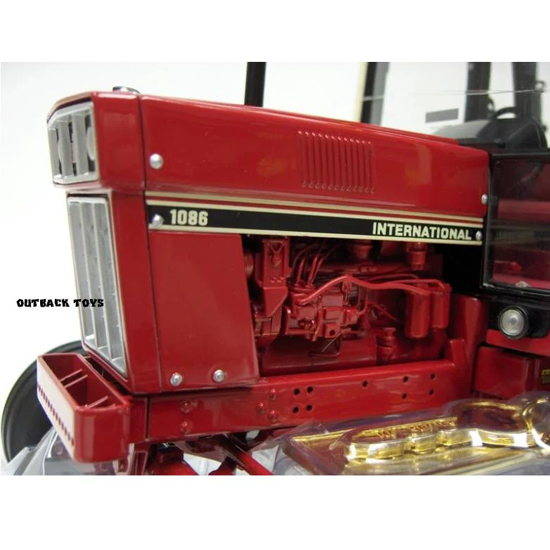 1/16 International 1086 Tri Stripe Tractor, ERTL Precision Key Series #6 - Image 2