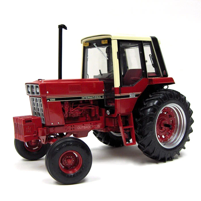 1/16 International 1086 Tri Stripe Tractor, ERTL Precision Key Series #6 - Image 5