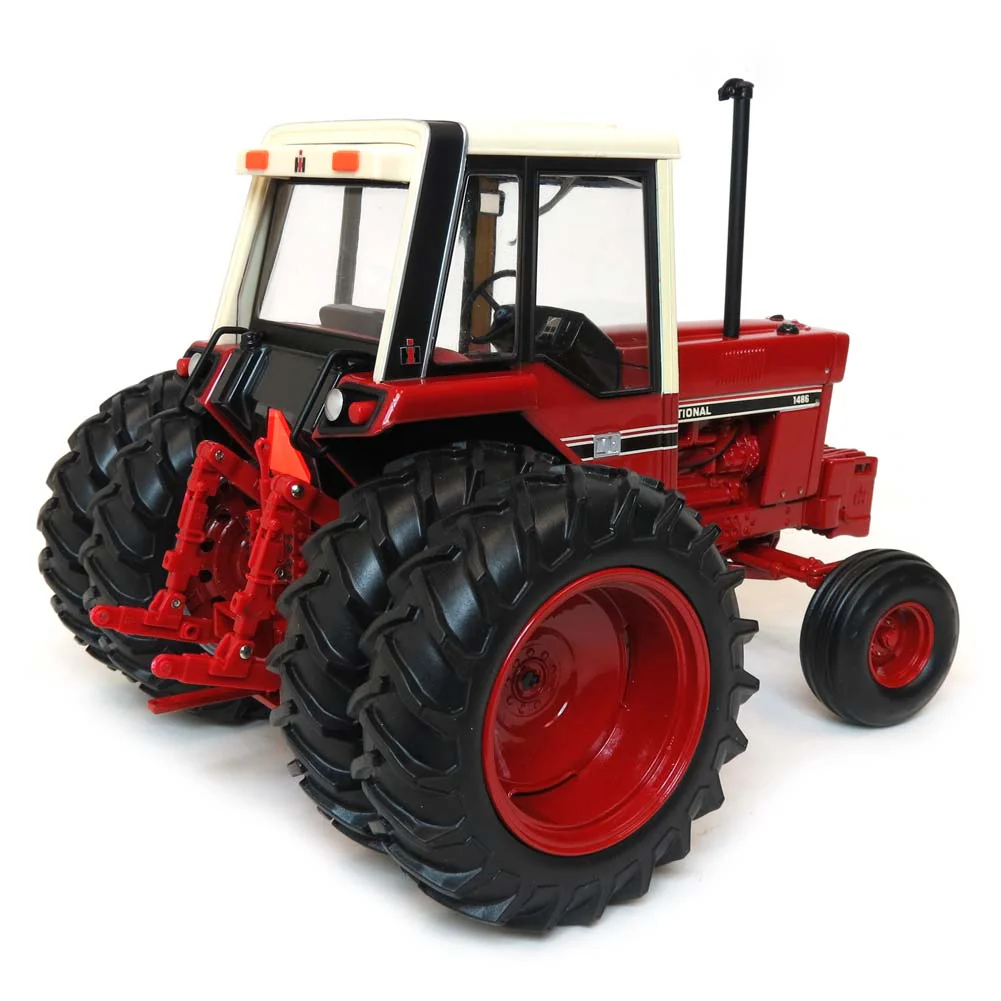 1/16 International 1486 Tri-Stripe Tractor with Duals, ERTL Prestige Collection - Image 3