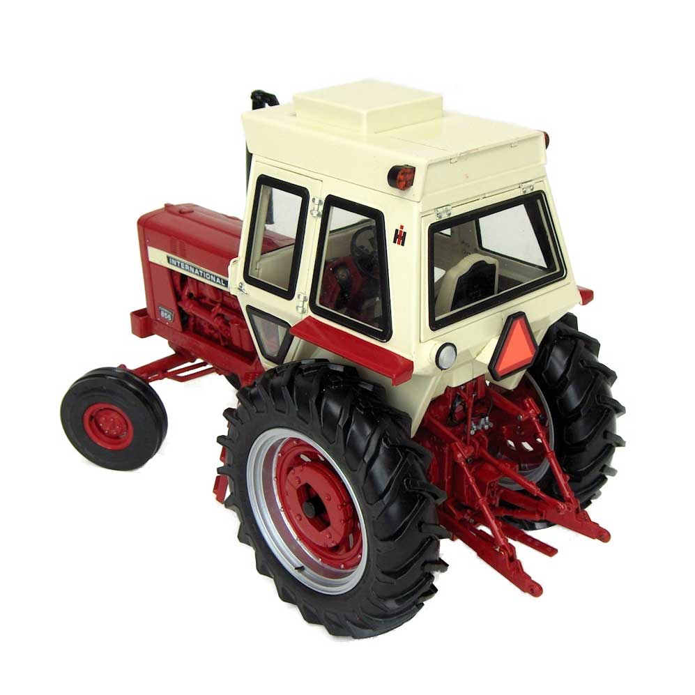 1/16 International Farmall 856 Tractor with Cab, Precision Elite Series #1 by ERTL - Image 4