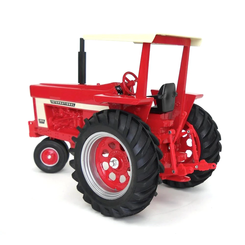 1/16 IH Farmall 966 Tractor with Narrow Front & ROPS, 2005 Ontario Toy Show by Scale Models - Image 2